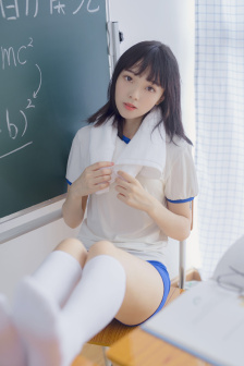 健身教练60话攻击部位下拉式秋蝉
